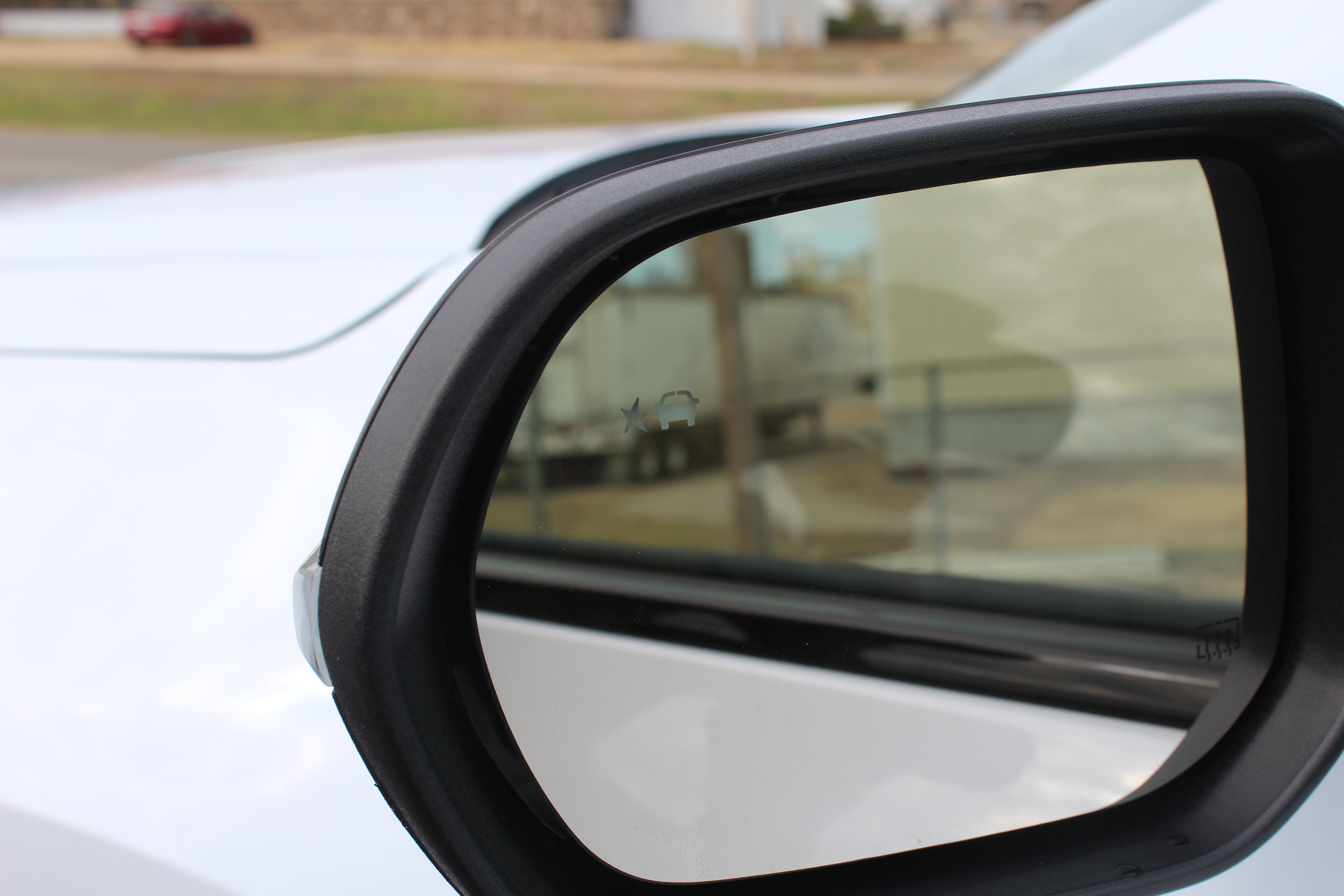 New 2026 GMC Acadia AT4 image 3