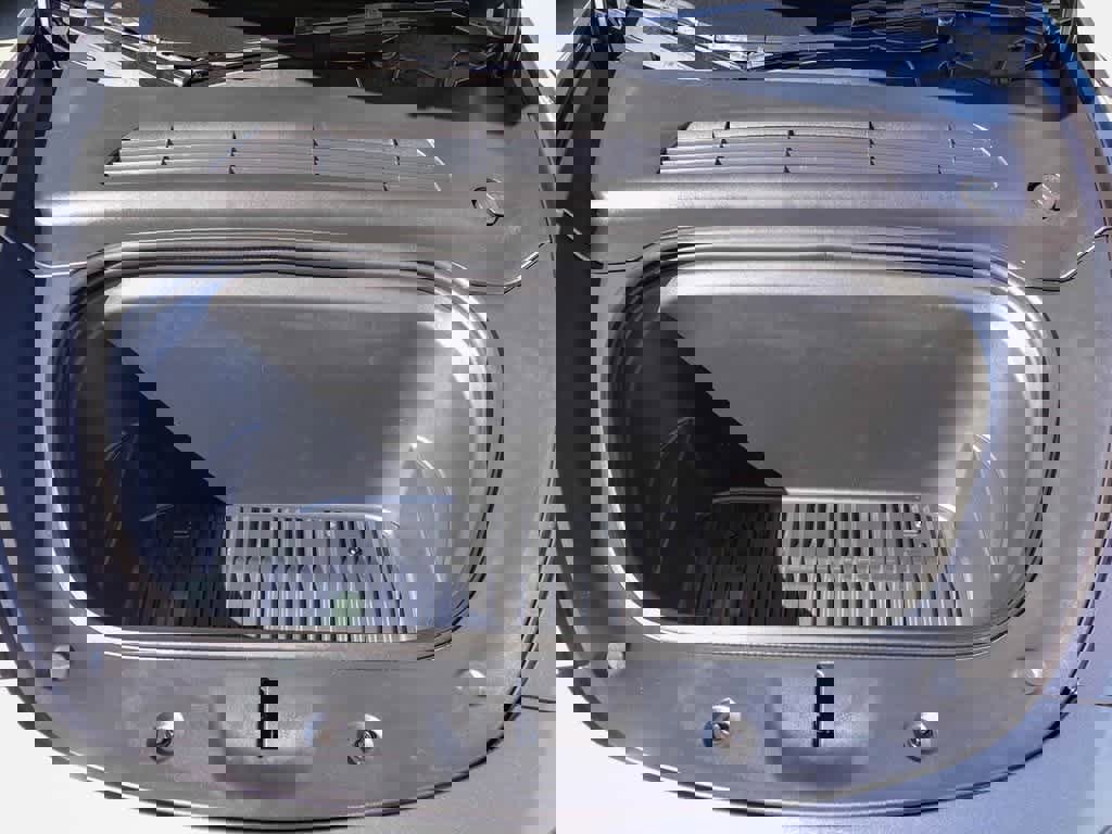 Used 2023 Tesla Model Y Long Range image 26