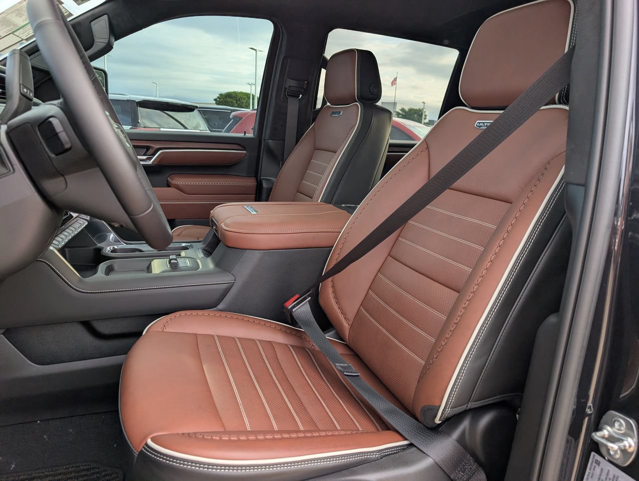 New 2026 GMC Sierra 2500 Denali Ultimate AWD/4WD image 18