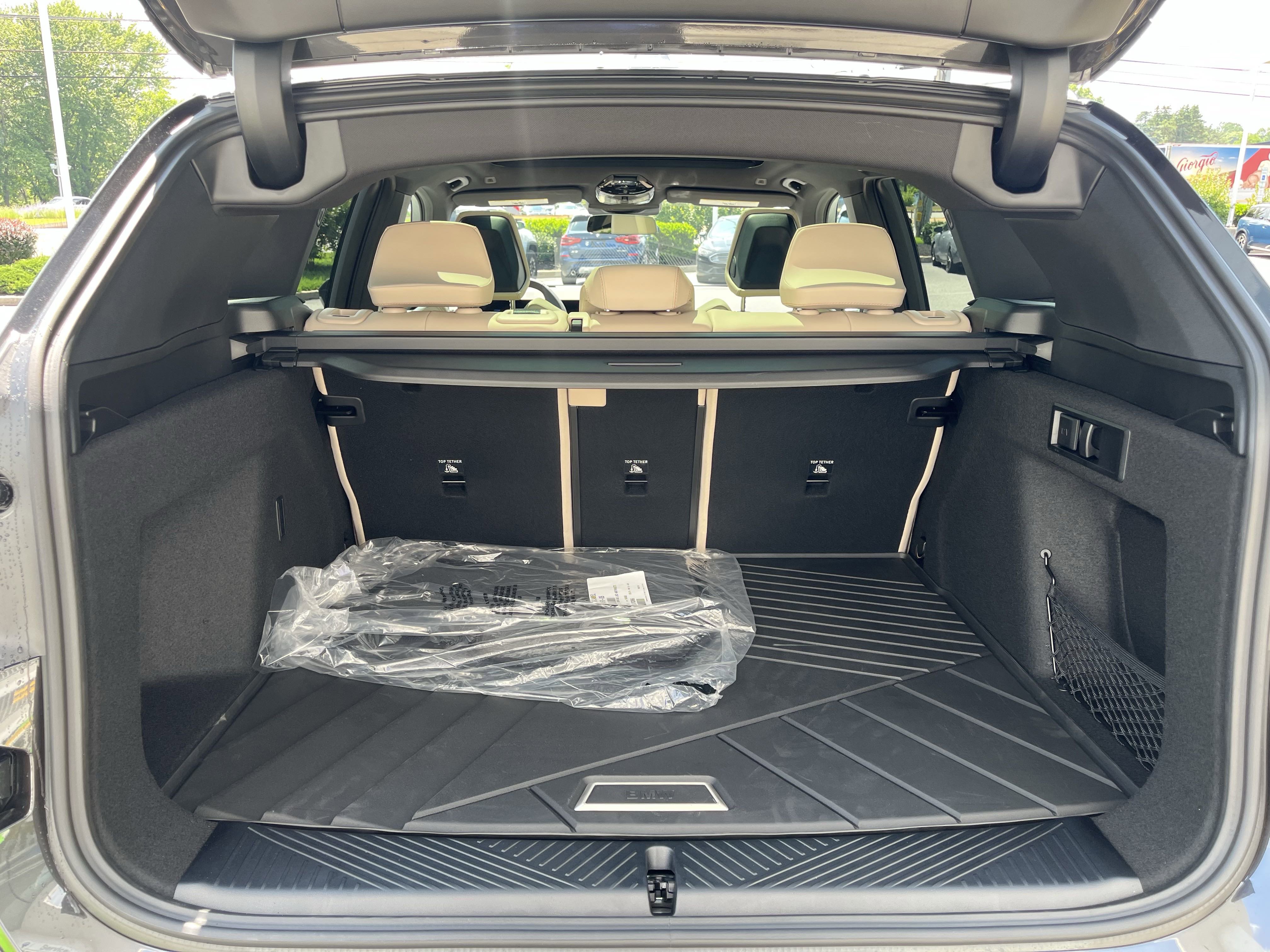 Certified 2025 BMW X3 xDrive30i w/ Premium Package image 8