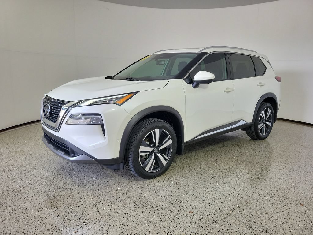 Used 2023 Nissan Rogue SL w/ SL Premium Package FWD image 2