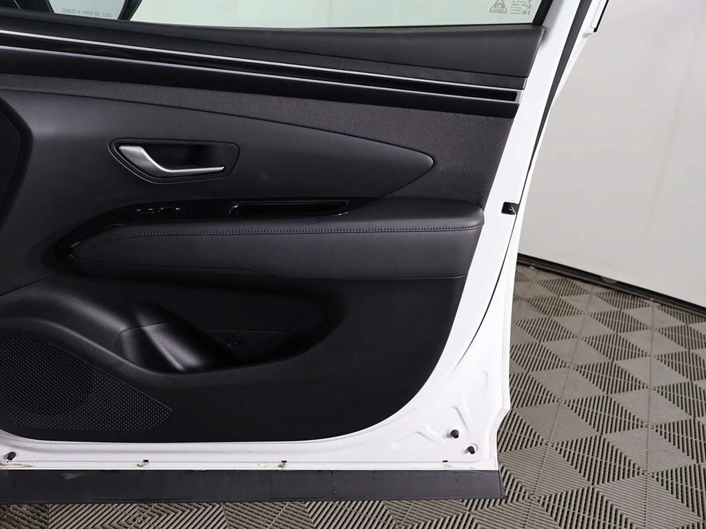 Certified 2024 Hyundai Tucson Limited AWD/4WD image 28