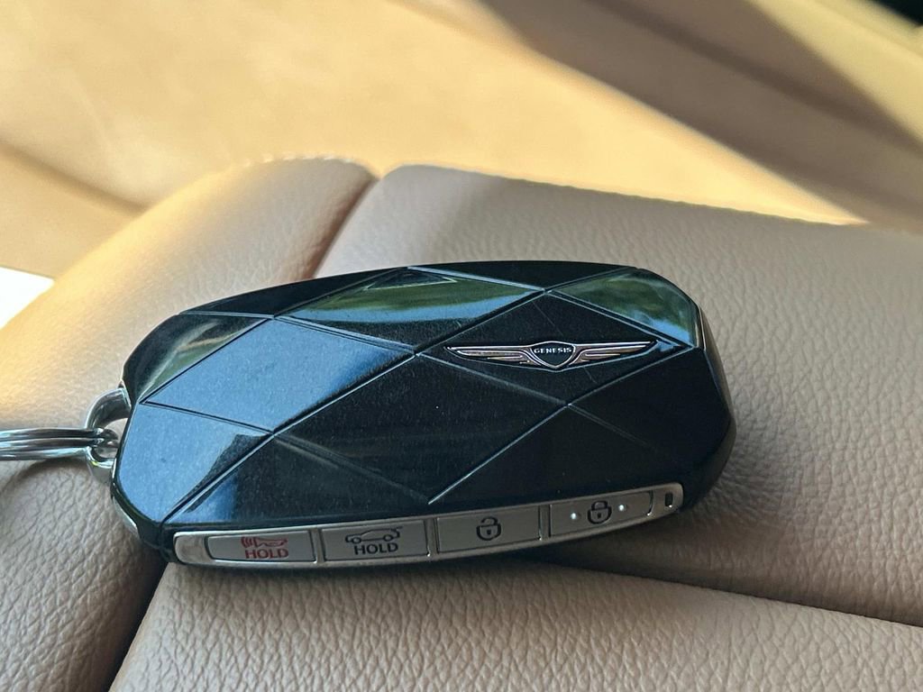 Used 2025 Genesis GV80 3.5T Advanced AWD/4WD image 38