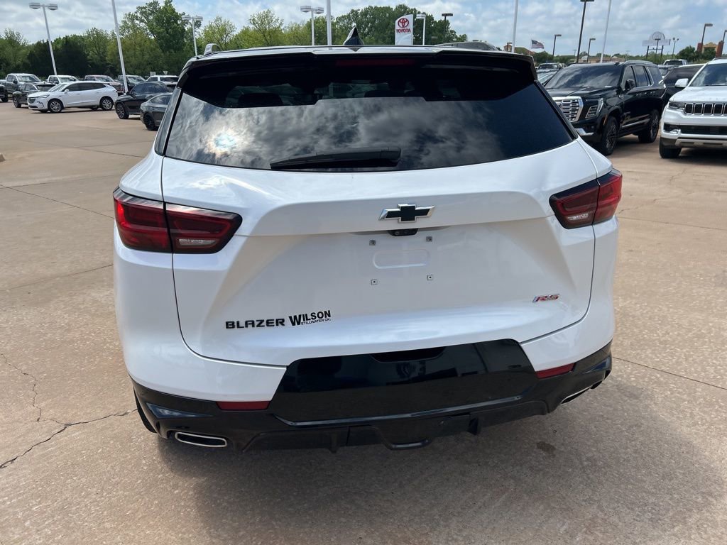 Used 2025 Chevrolet Blazer RS w/ Driver Confidence II Package FWD image 4