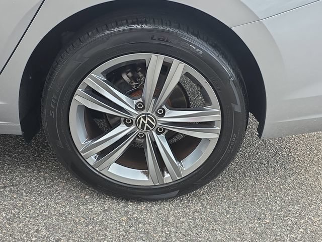 Used 2024 Volkswagen Jetta SE FWD image 32