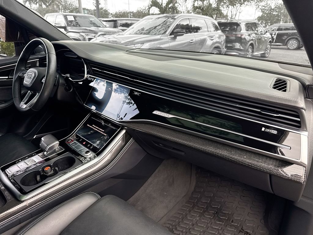 Used 2022 Audi SQ7 Prestige w/ Prestige Package image 33