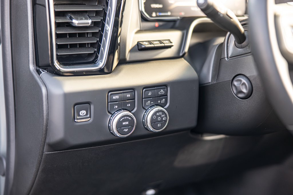 Used 2026 GMC Sierra 1500 Denali w/ Denali Reserve Package AWD/4WD image 19