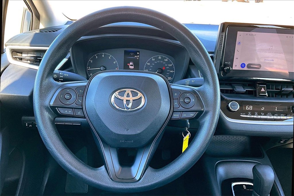 Used 2024 Toyota Corolla LE image 5