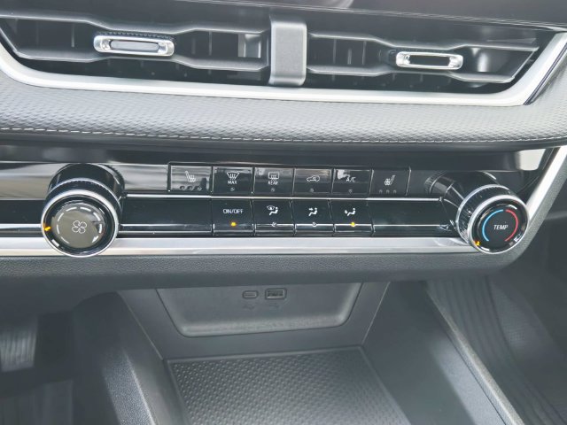 New 2026 Chevrolet Equinox LT AWD/4WD image 22