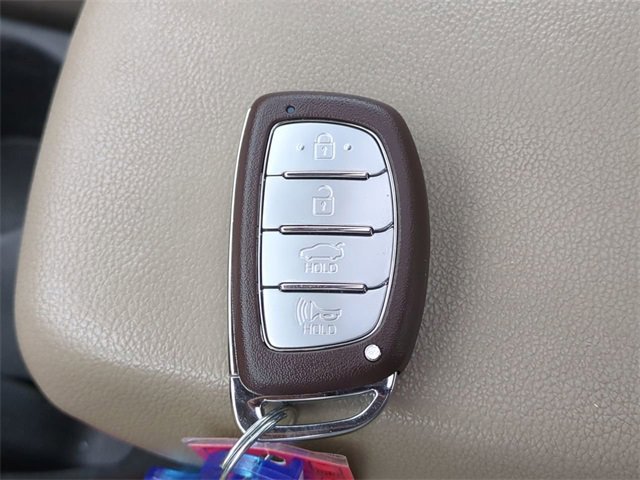 Used 2020 Hyundai Elantra Value Edition w/ Cargo Package (C1) image 28