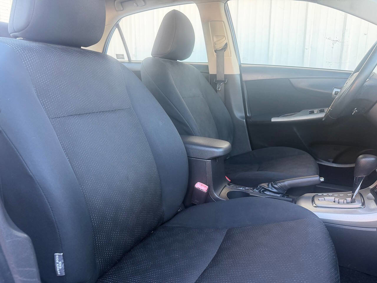 Used 2010 Toyota Corolla S image 15