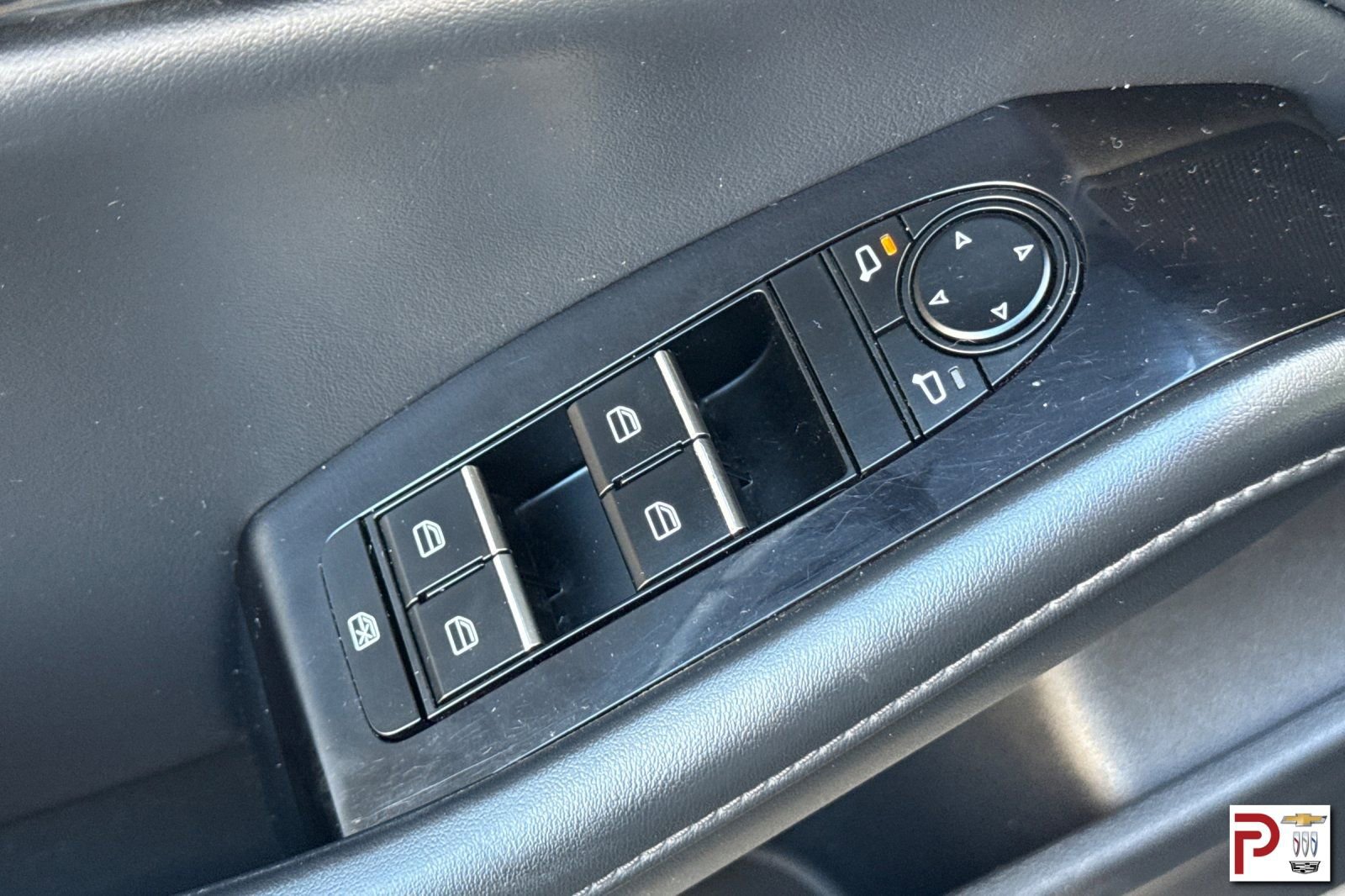 Used 2023 MAZDA MAZDA3 s image 13