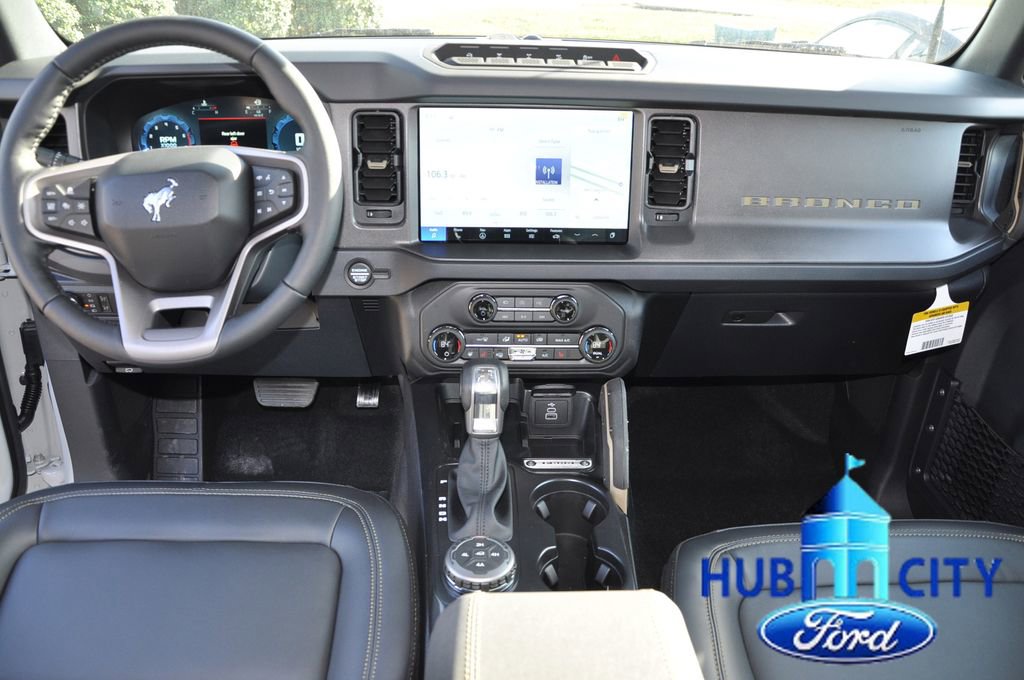 New 2026 Ford Bronco Badlands image 12