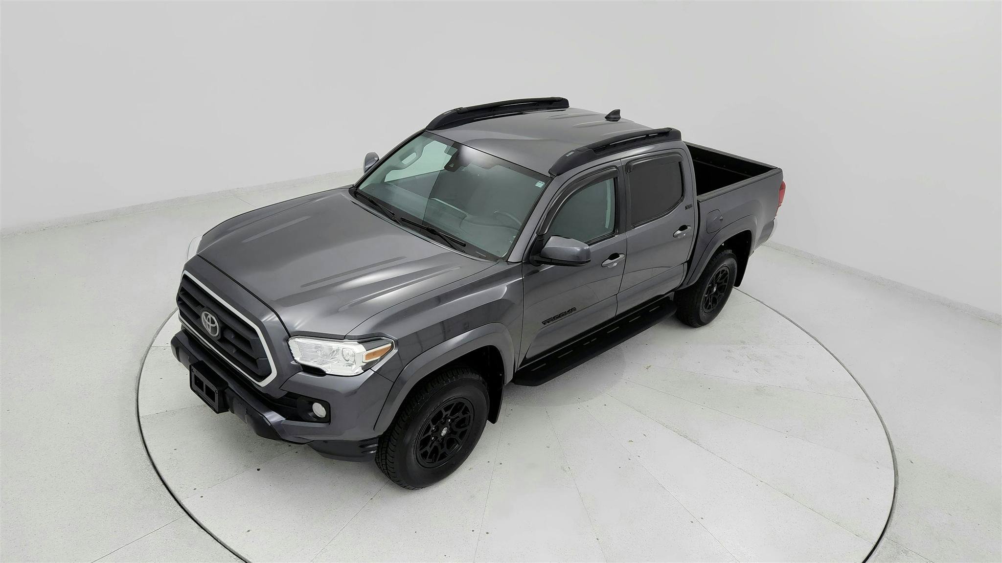 Used 2022 Toyota Tacoma SR5 AWD/4WD image 13