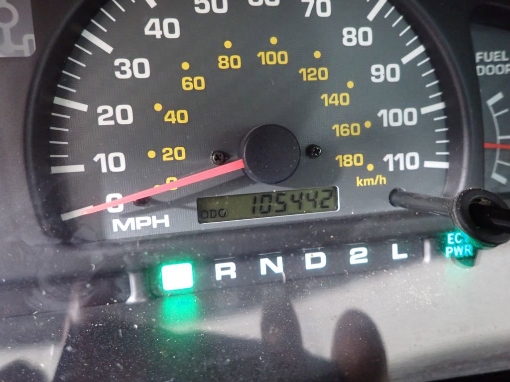 Used 2000 Toyota 4Runner Limited image 19