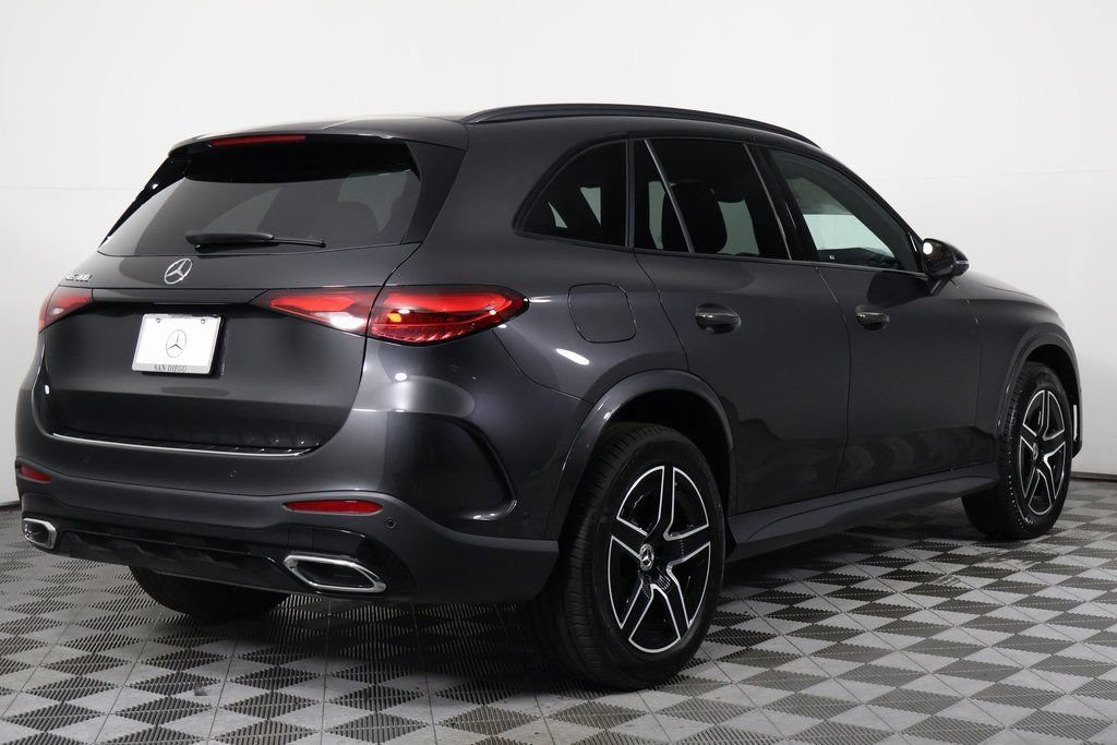 New 2027 Mercedes-Benz GLC 300 image 2