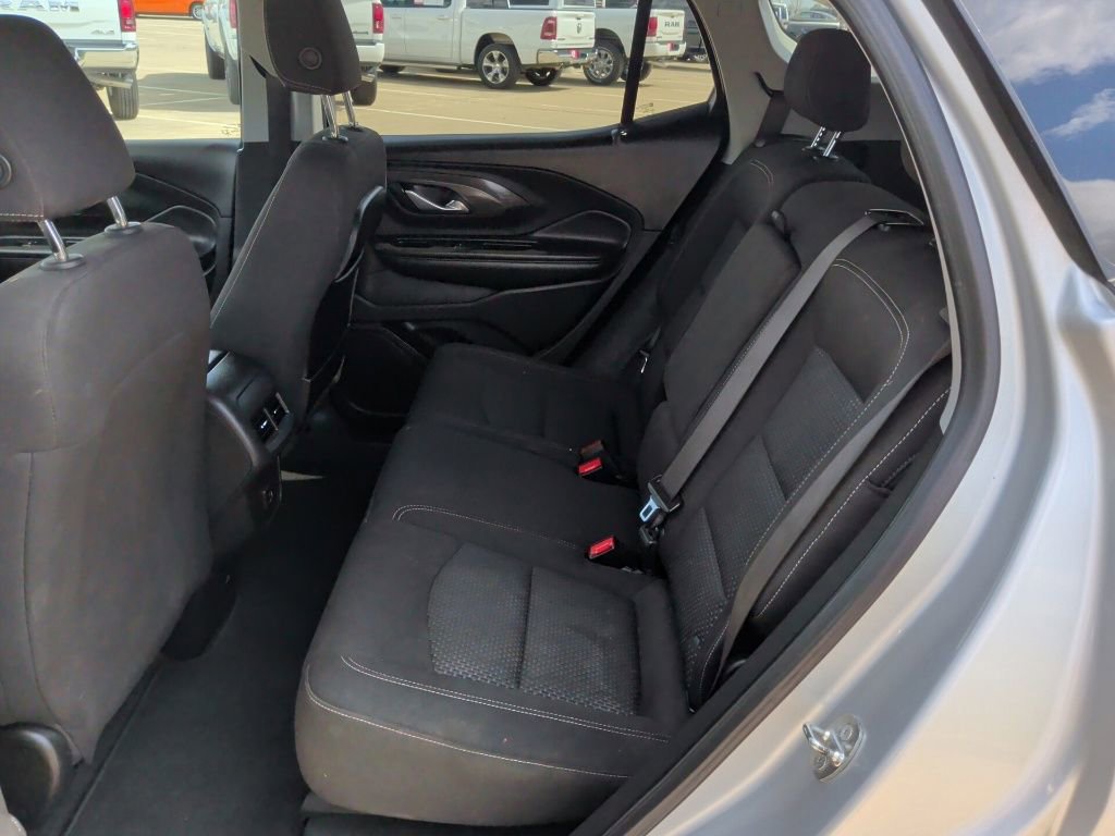 Used 2022 GMC Terrain SLE w/ Driver Convenience Package image 35