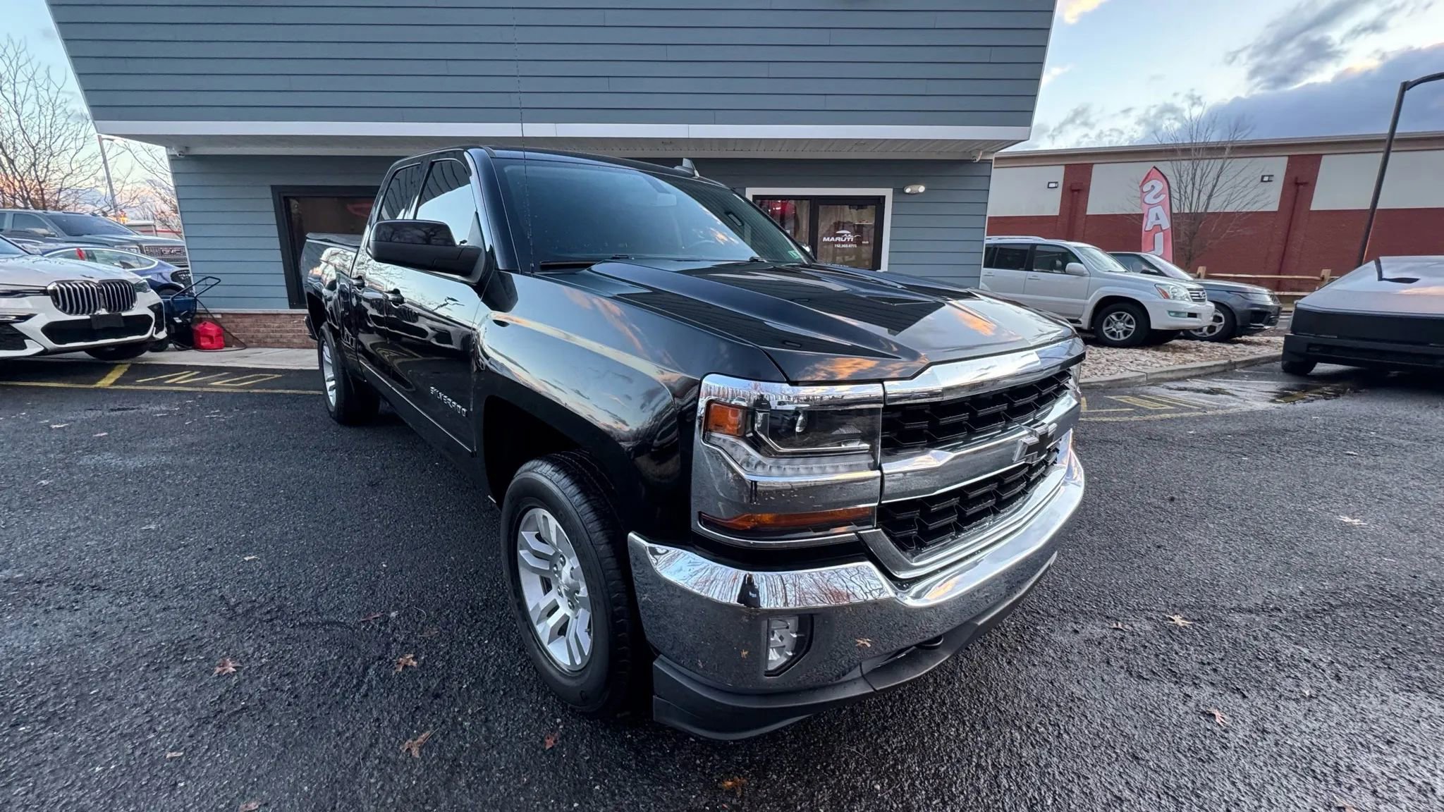 Used 2018 Chevrolet Silverado 1500 LT w/ All Star Edition image 8