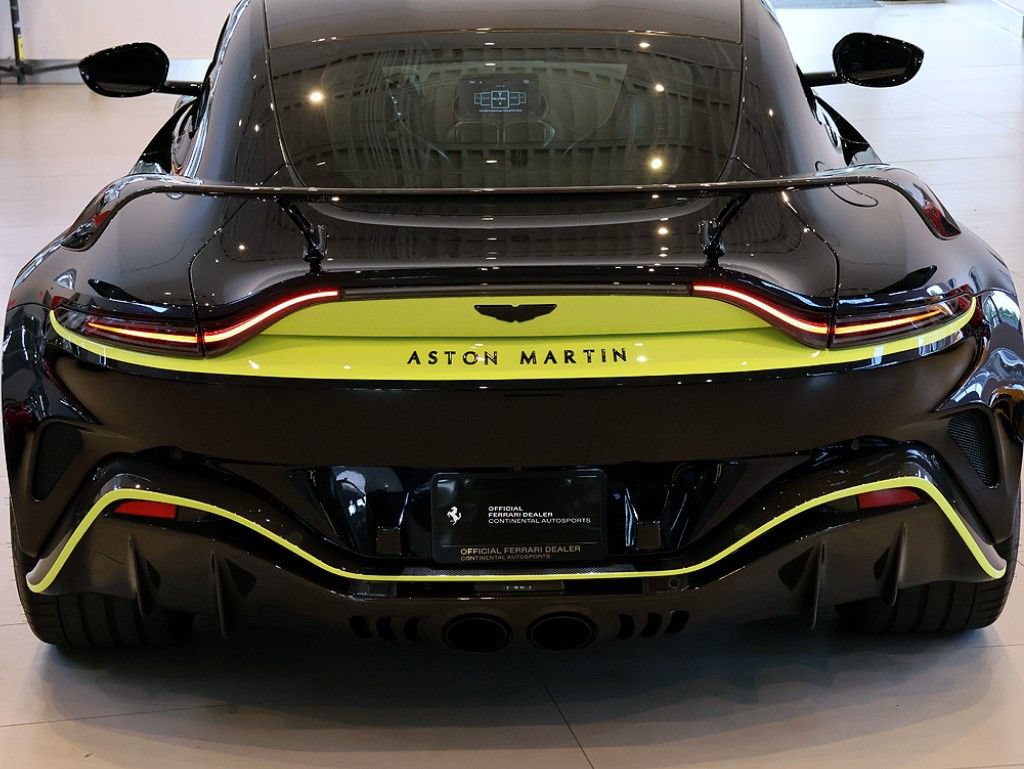 Used 2023 Aston Martin V12 Vantage RWD image 77
