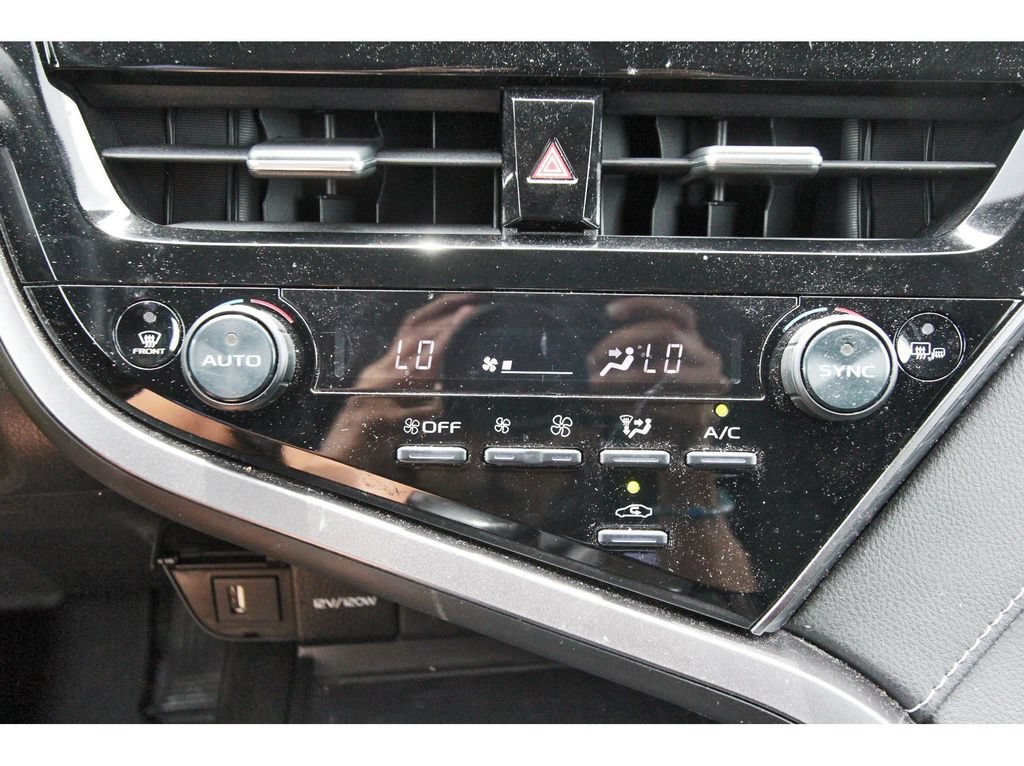 Used 2023 Toyota Camry SE FWD image 29