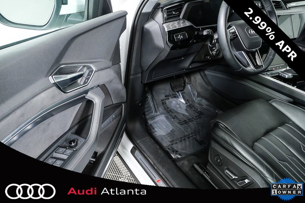 Certified 2022 Audi e-tron Prestige w/ Prestige Package image 8