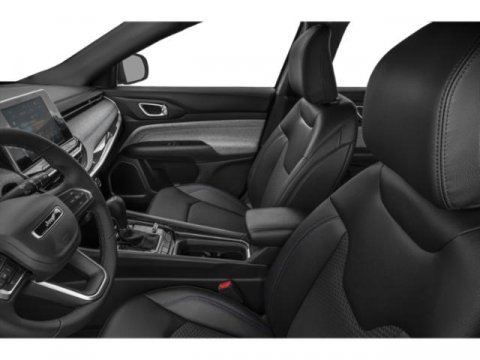 New 2026 Jeep Compass Latitude AWD/4WD image 8