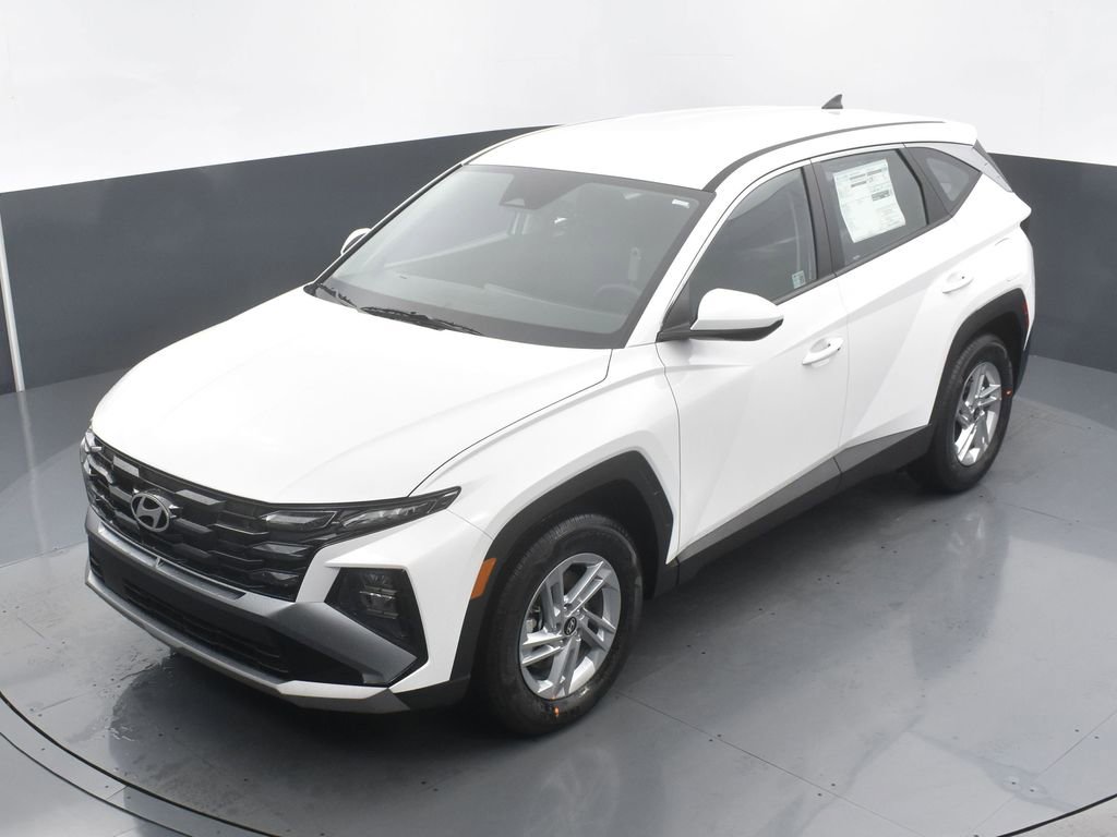Used 2025 Hyundai Tucson SE image 20
