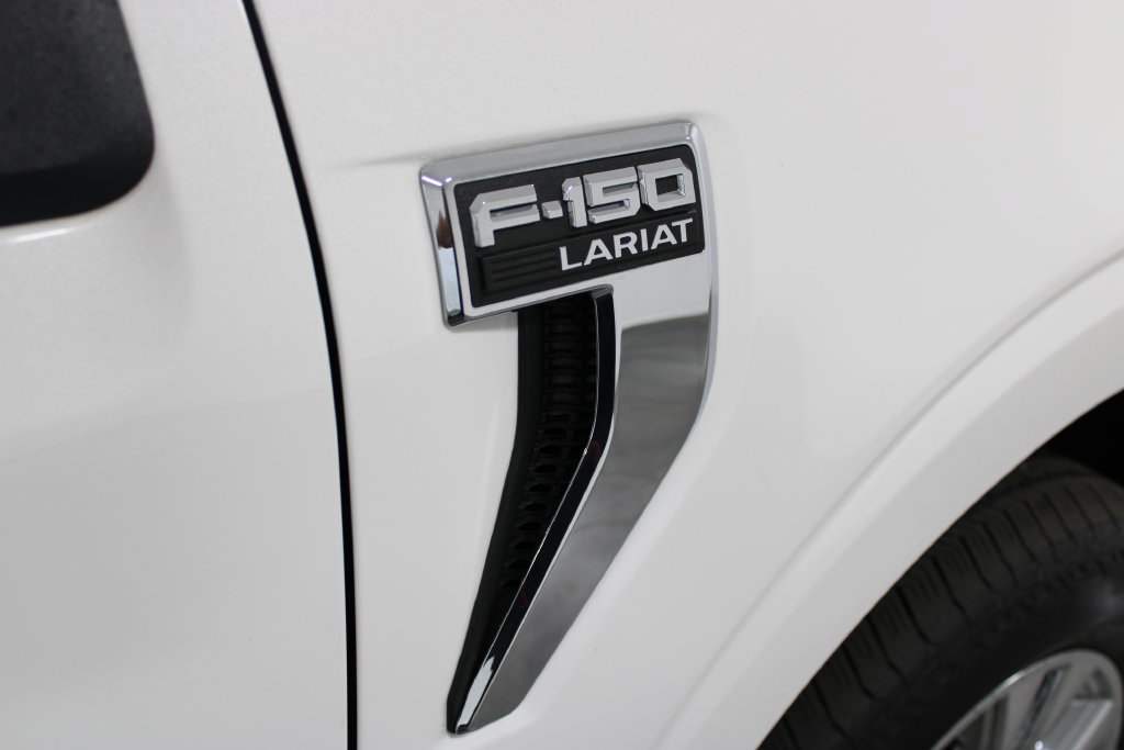 Used 2025 Ford F150 Lariat w/ Equipment Group 502A High AWD/4WD image 12