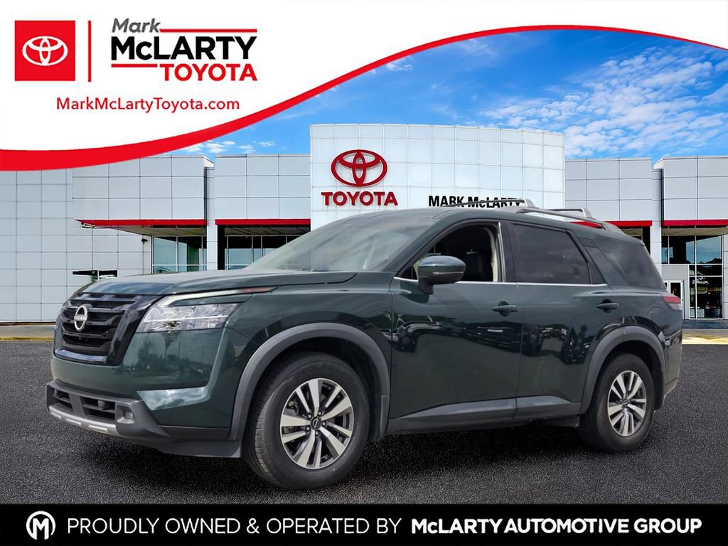 Used 2022 Nissan Pathfinder SL w/ Lighting Package (N92) FWD image 1