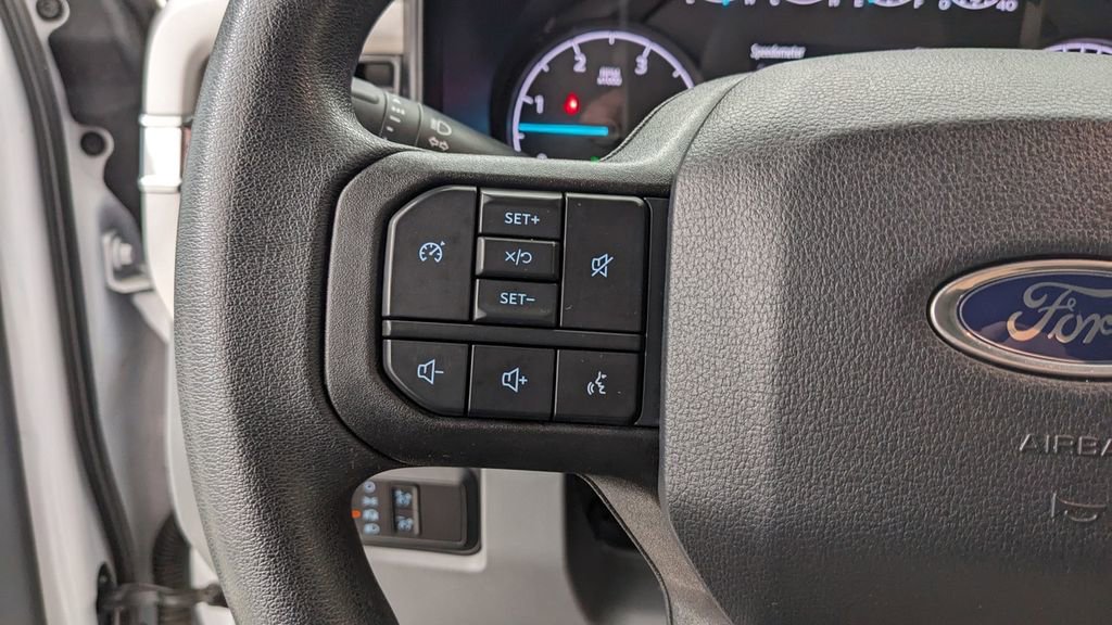 Used 2024 Ford F350 XLT image 30