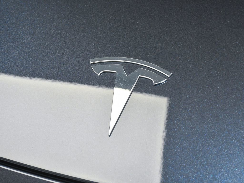 Used 2025 Tesla Model Y Long Range AWD/4WD image 72