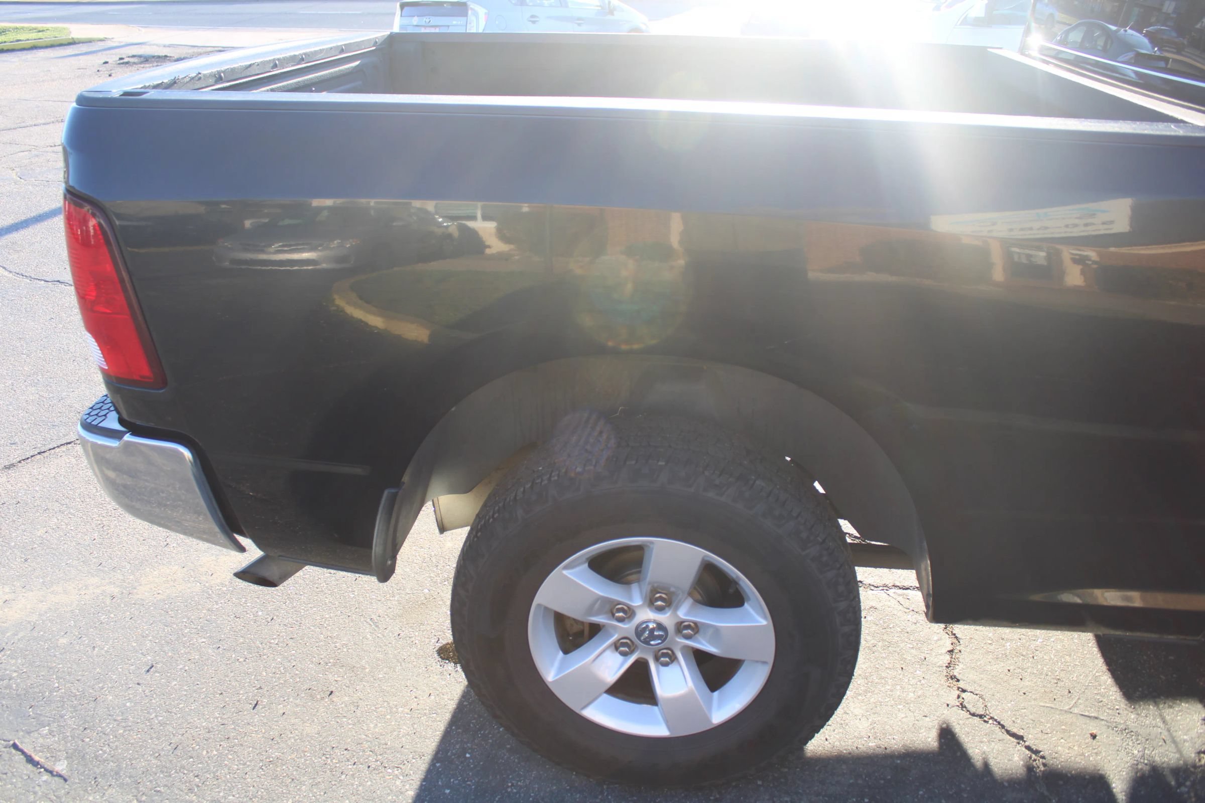 Used 2017 RAM 1500 Tradesman w/ Popular Equipment Group RWD image 41