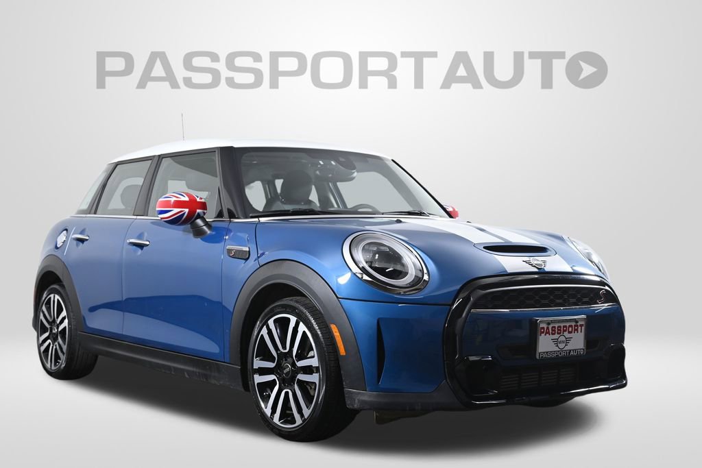Used 2024 MINI Cooper S image 3