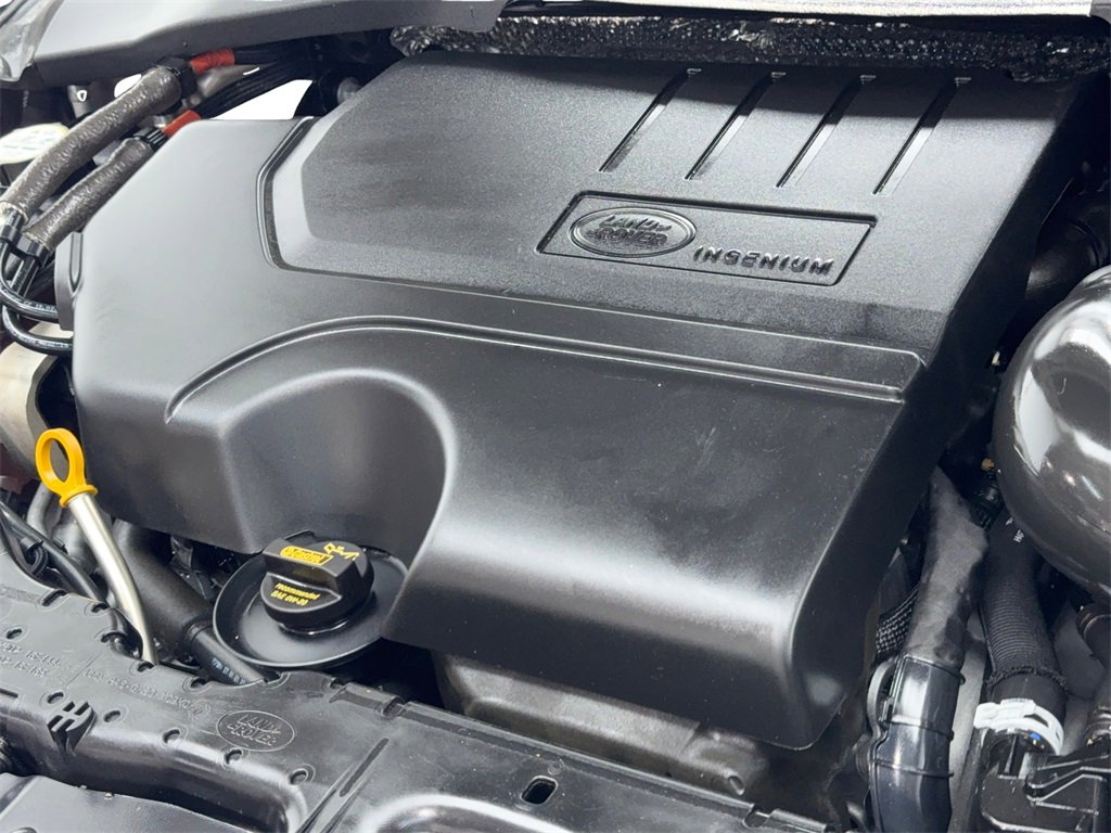 Used 2021 Land Rover Range Rover Evoque R-Dynamic SE image 58