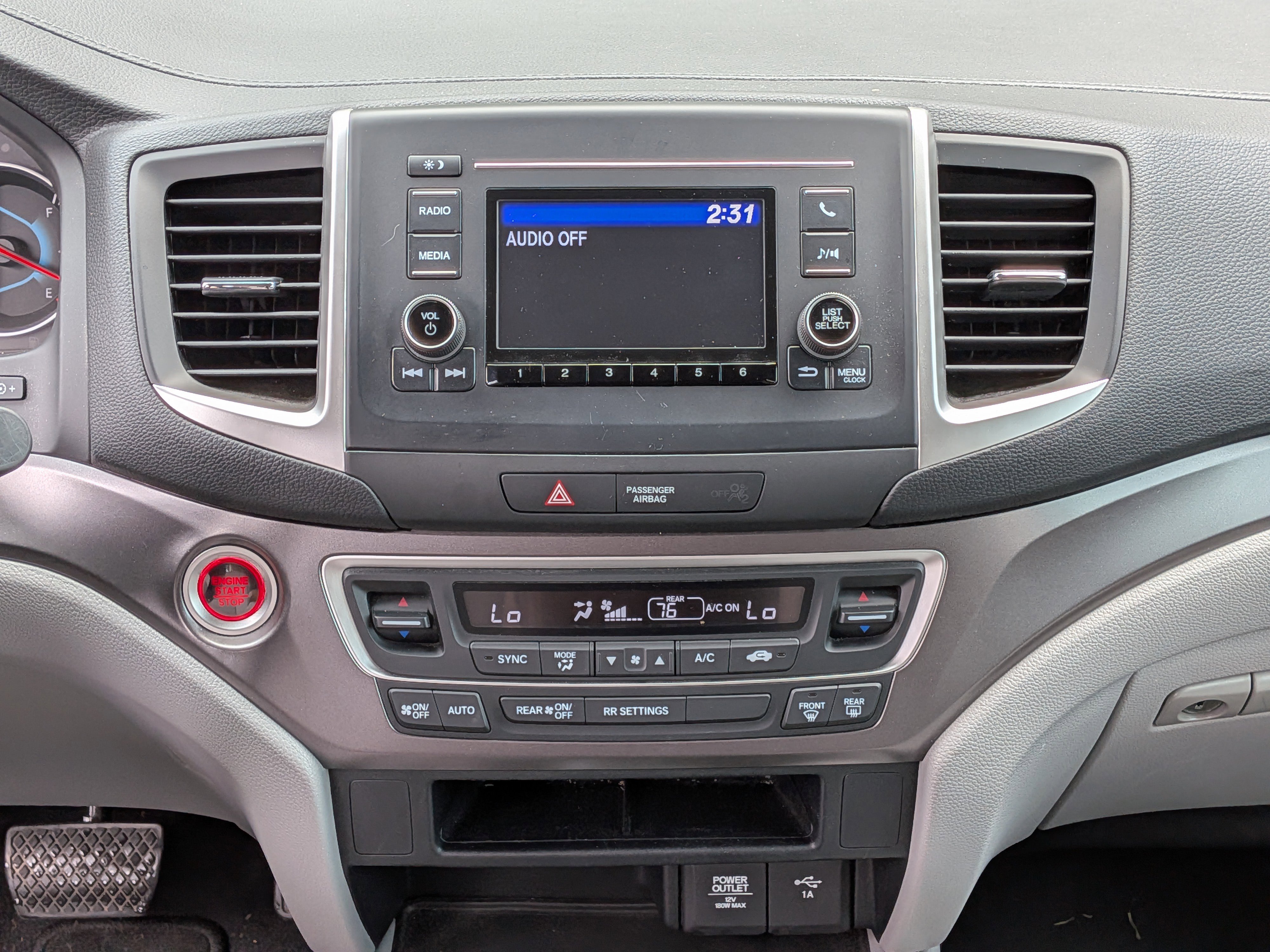 Used 2021 Honda Pilot LX image 18