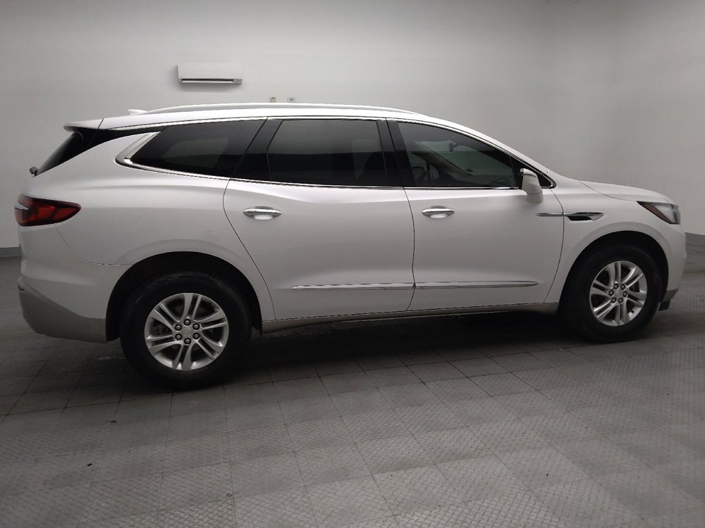 Used 2018 Buick Enclave Essence w/ Trailering Package FWD image 10