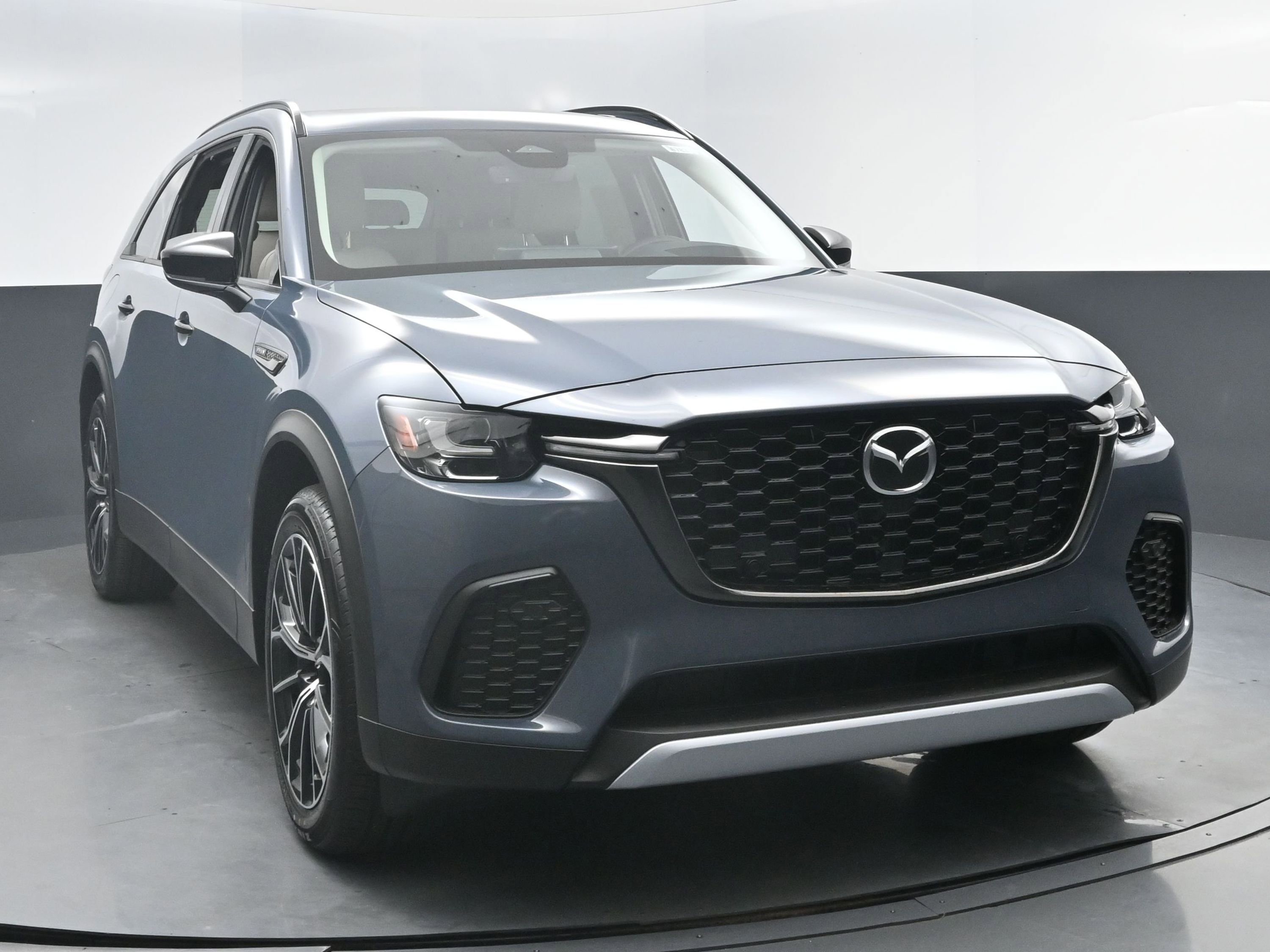 New 2025 MAZDA CX-70 Plug-In Hybrid w/ Premium Pkg image 8