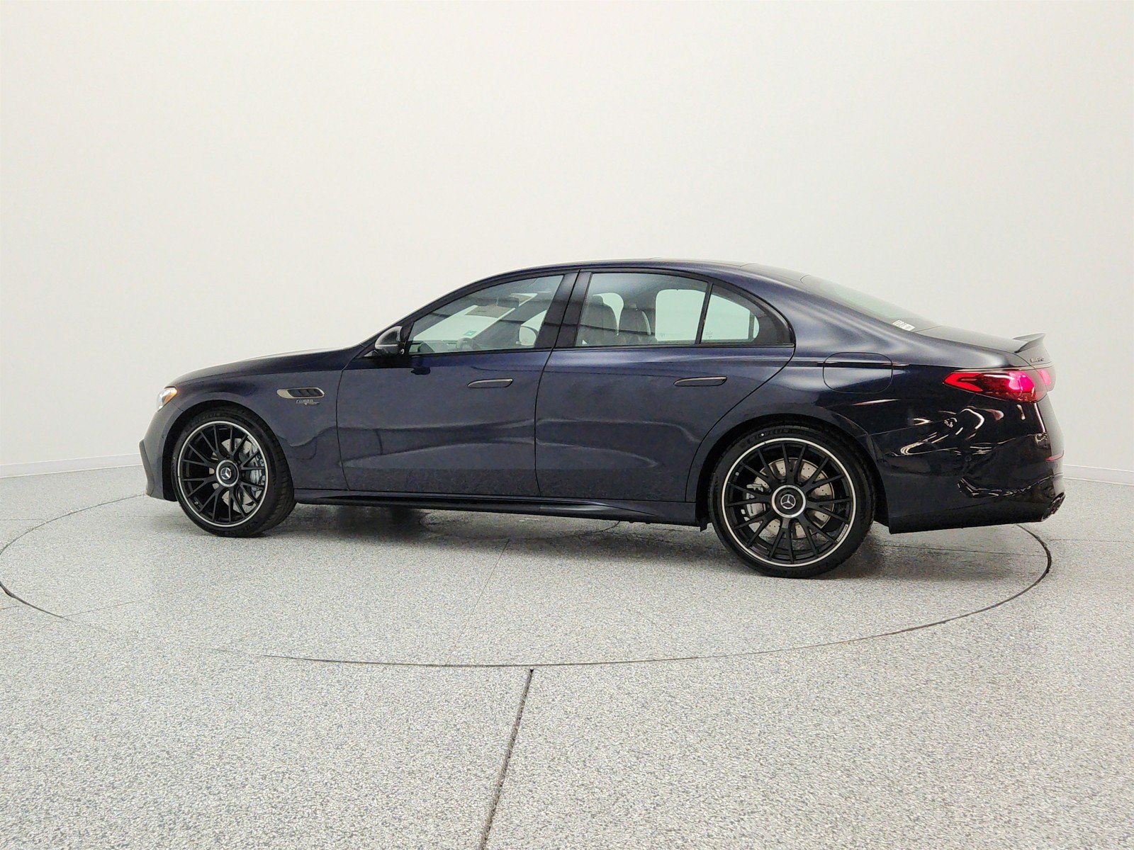 New 2026 Mercedes-Benz E 53 AMG e 4MATIC Sedan image 8