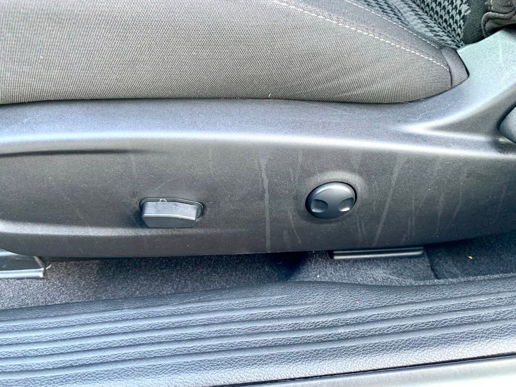 Used 2023 Dodge Challenger R/T w/ Blacktop Package image 35