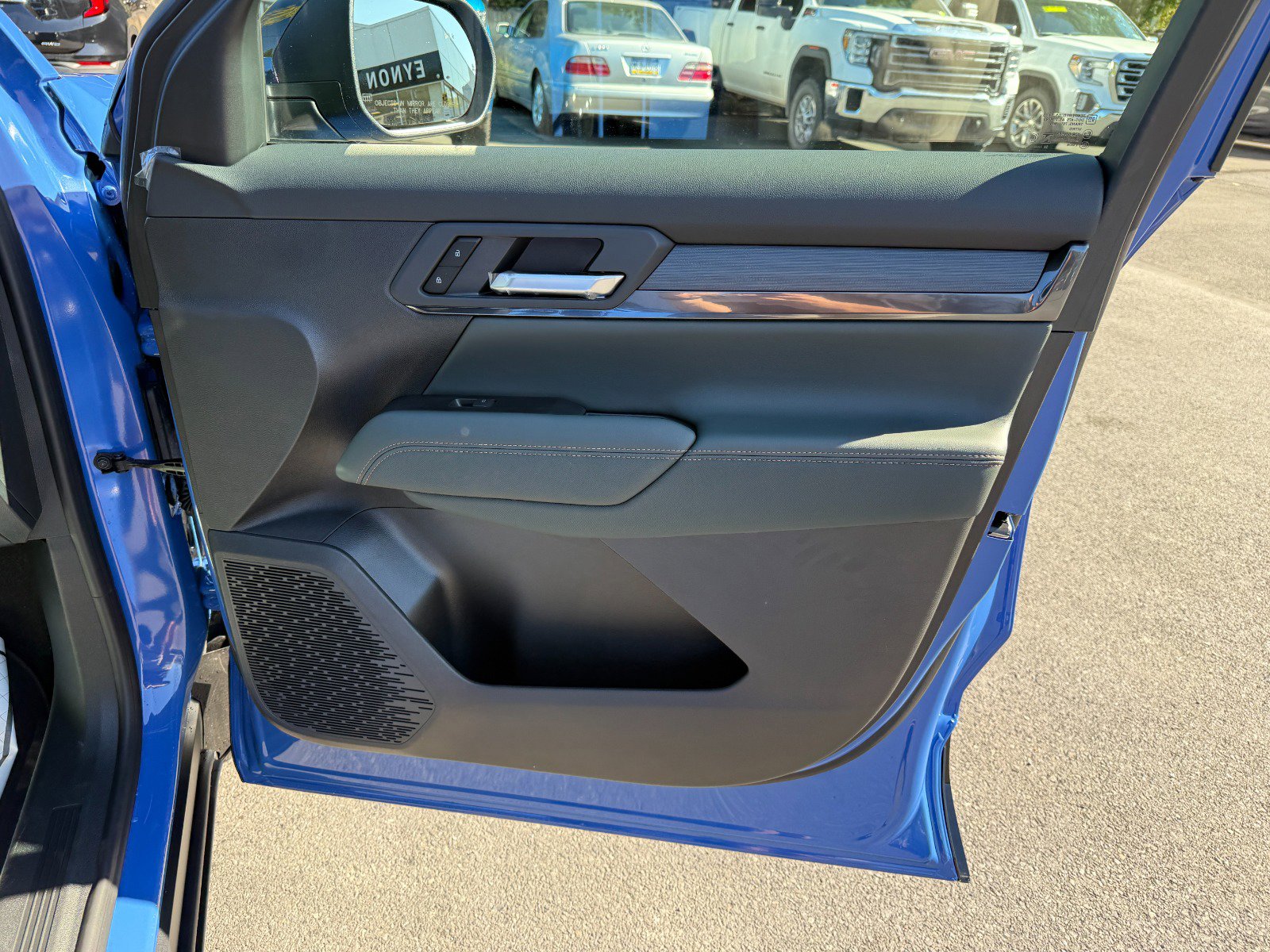 New 2026 GMC Terrain AT4 image 23