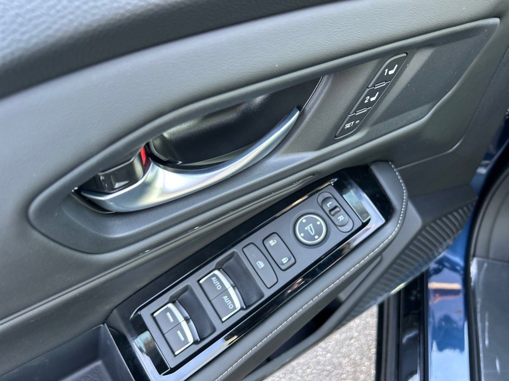 New 2025 Honda Accord Touring image 9