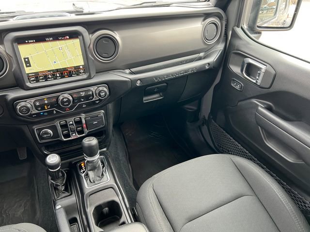 Used 2023 Jeep Wrangler Unlimited w/ Cold Weather Group image 33