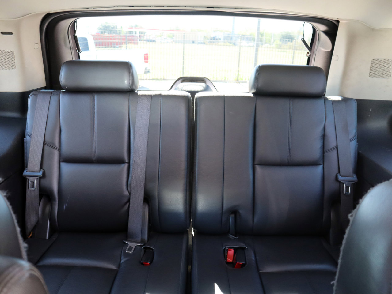 Used 2008 Chevrolet Tahoe LTZ w/ LTZ Preferred Equipment Group image 31