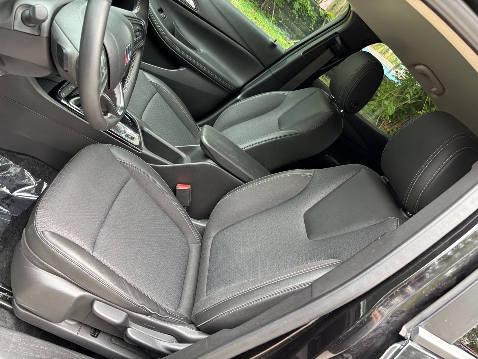 Used 2025 Buick Encore GX Preferred FWD image 35