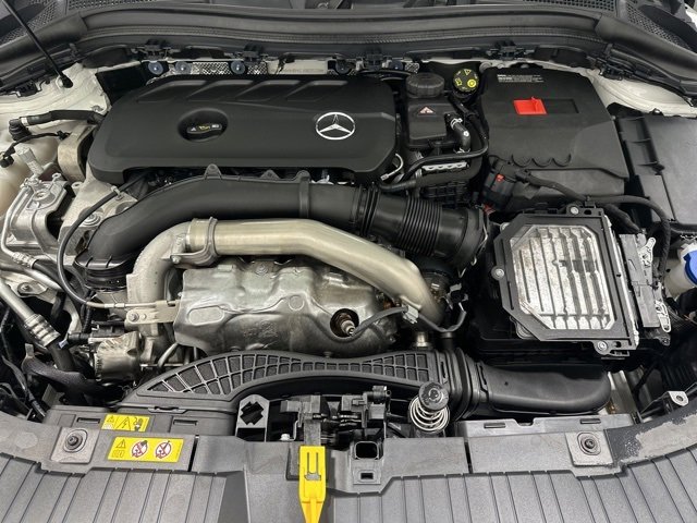 Used 2025 Mercedes-Benz GLA 250 4MATIC image 10