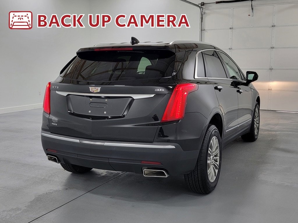 Used 2017 Cadillac XT5 Luxury AWD/4WD image 8