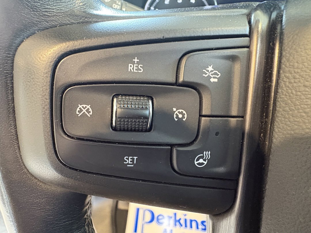 Used 2021 GMC Yukon AT4 w/ AT4 Premium Plus Package image 15