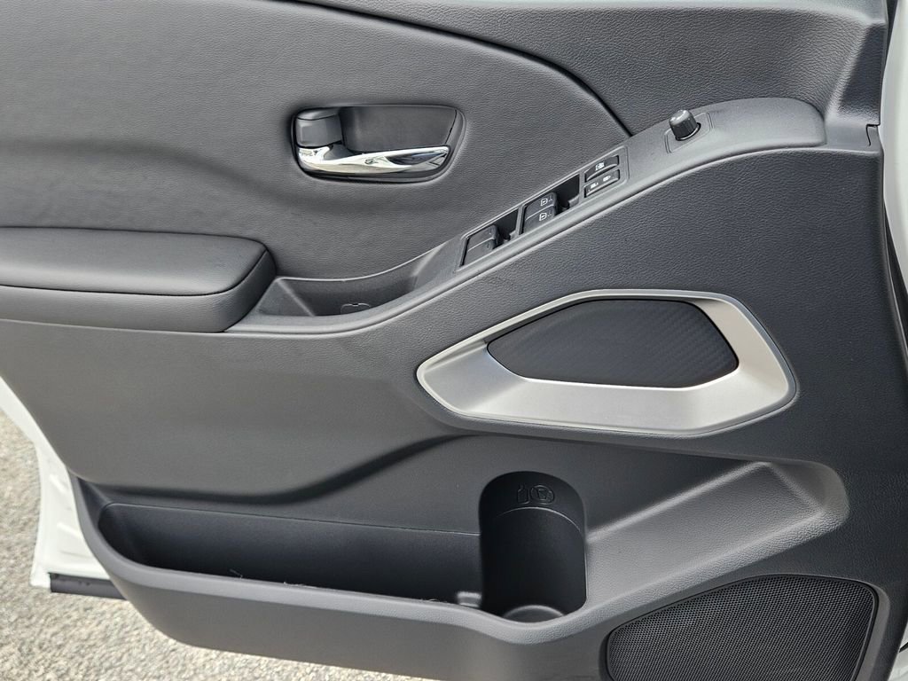 New 2026 Nissan Frontier SV w/ All-Weather Content Package image 28