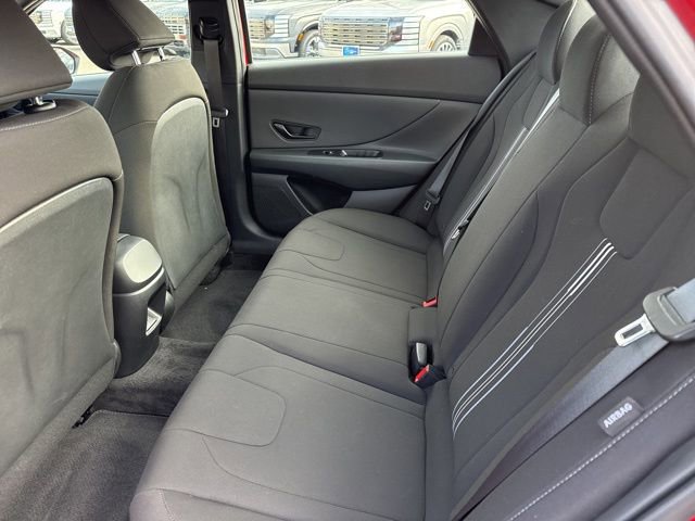 Certified 2025 Hyundai Elantra Sport w/ Cargo Package image 23