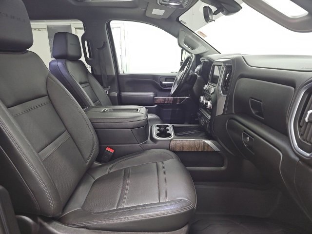 Used 2021 GMC Sierra 3500 Denali w/ Denali Ultimate Package image 12